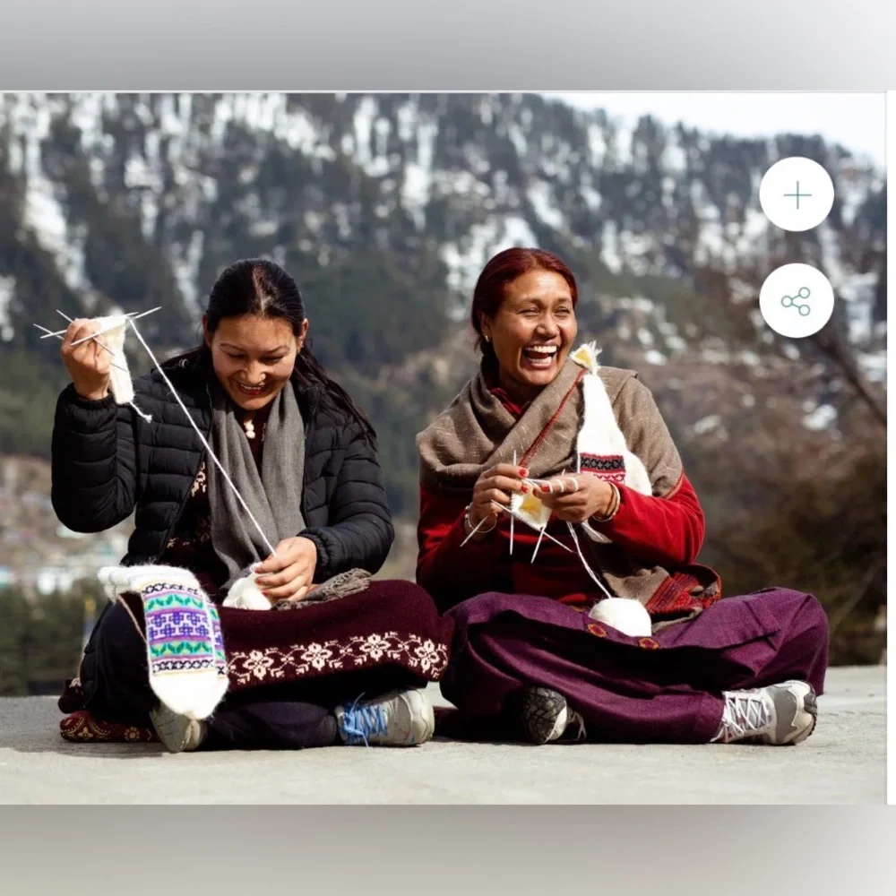 Daya‎ Socks Brand Fazl Handmade Traditional Himalayan “Jurra Gow” White One Size